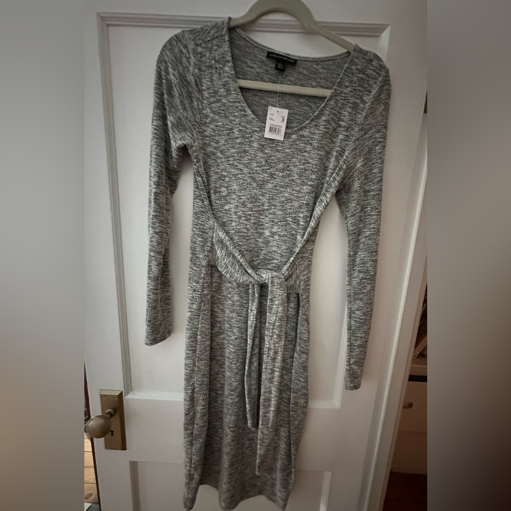 NWT A Pea in the Pod Maternity Dress Size S